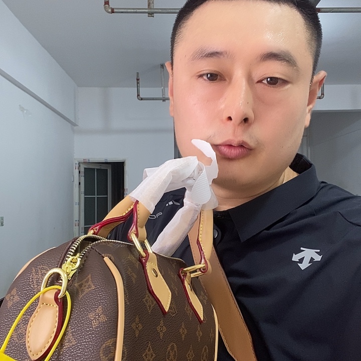 麂皮（革）水牛皮（革）锦纶PVC牛皮（革）山羊皮（革）