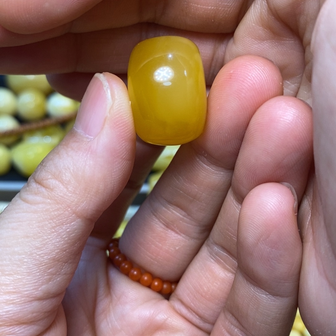 裸石琥珀未镶嵌原矿蜜蜡配饰