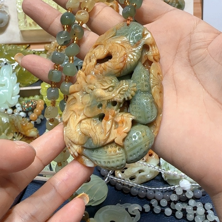 未镶嵌蛇纹石玉木梳