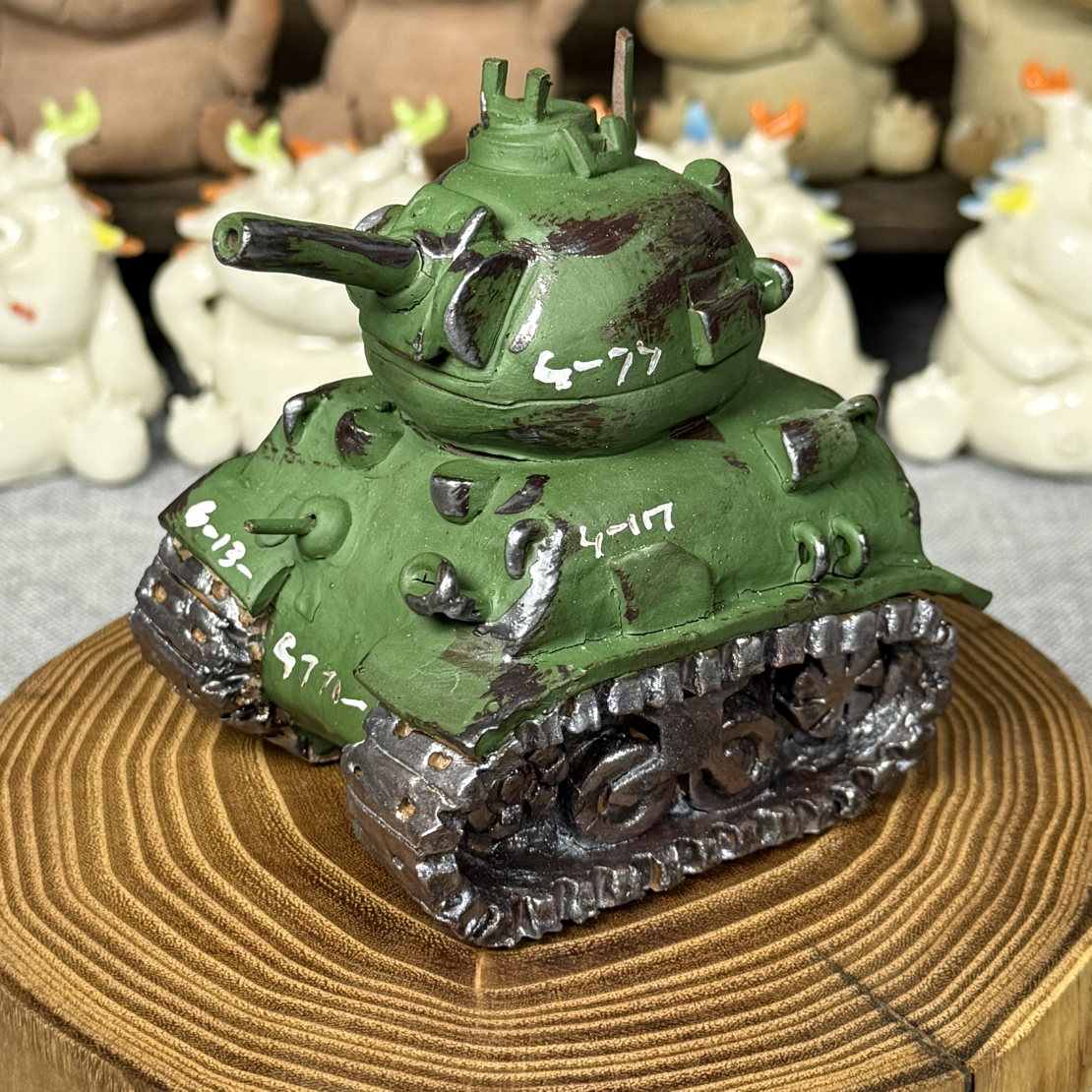 陶瓷小坦克 纯手工制作