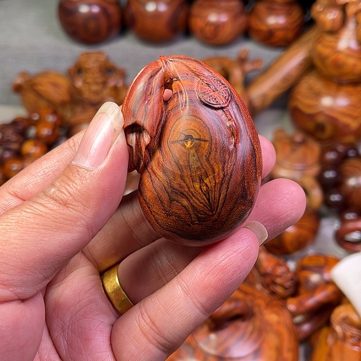 黄花梨/降香黄檀海南黄花梨油梨工艺品