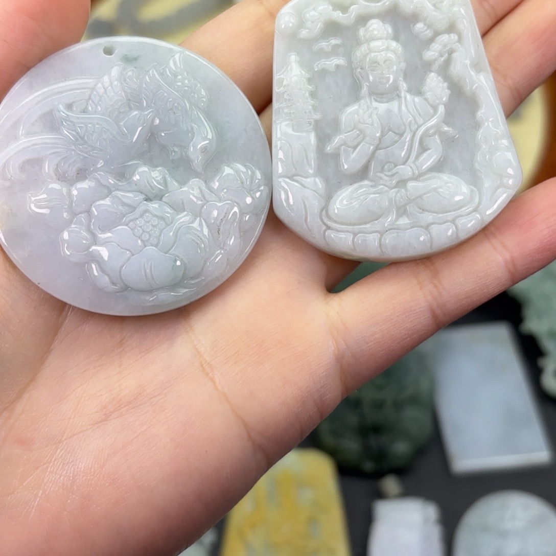 翡翠吊坠(不含链)未镶嵌
