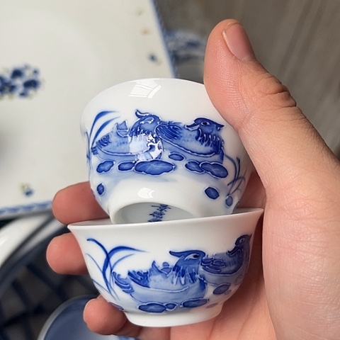 陶瓷手绘杯两个陶瓷