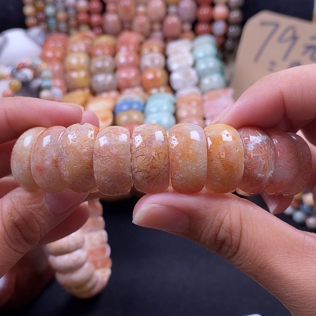 硅化珊瑚（珊瑚玉）手牌未镶嵌18