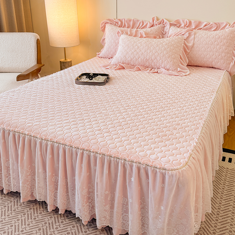 新款公主风牛奶绒蕾丝花边三件套加厚加绒夹棉床裙款防滑床罩韩版