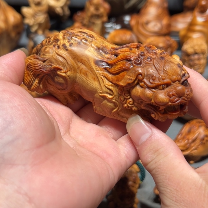 流***年柏木（崖柏）点点关注，