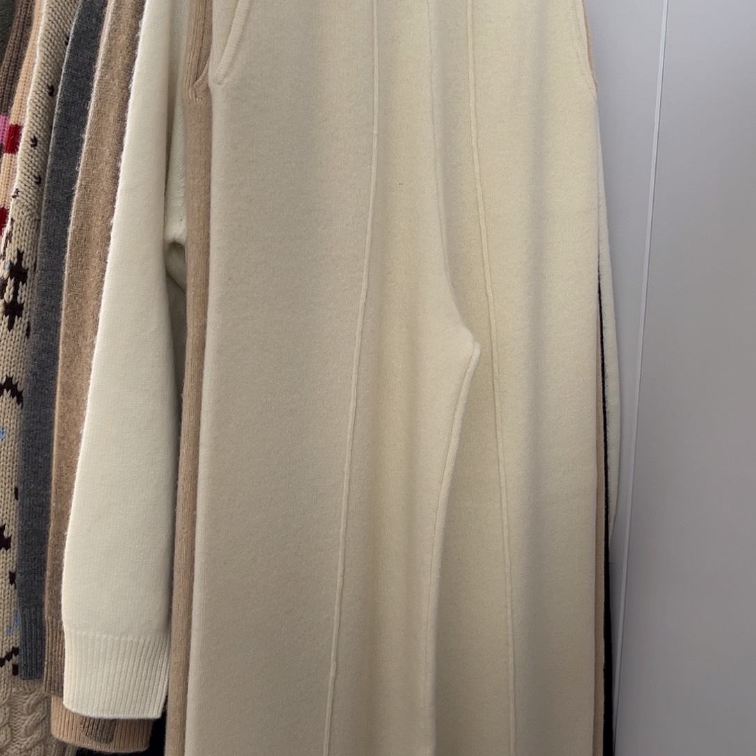 经典百搭羊绒阔腿裤