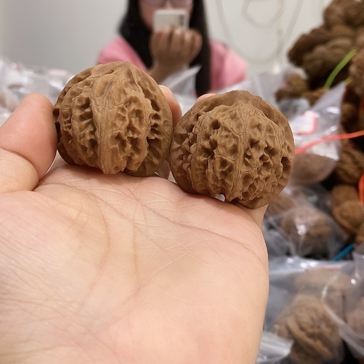 文玩核桃吊坠宫灯38+