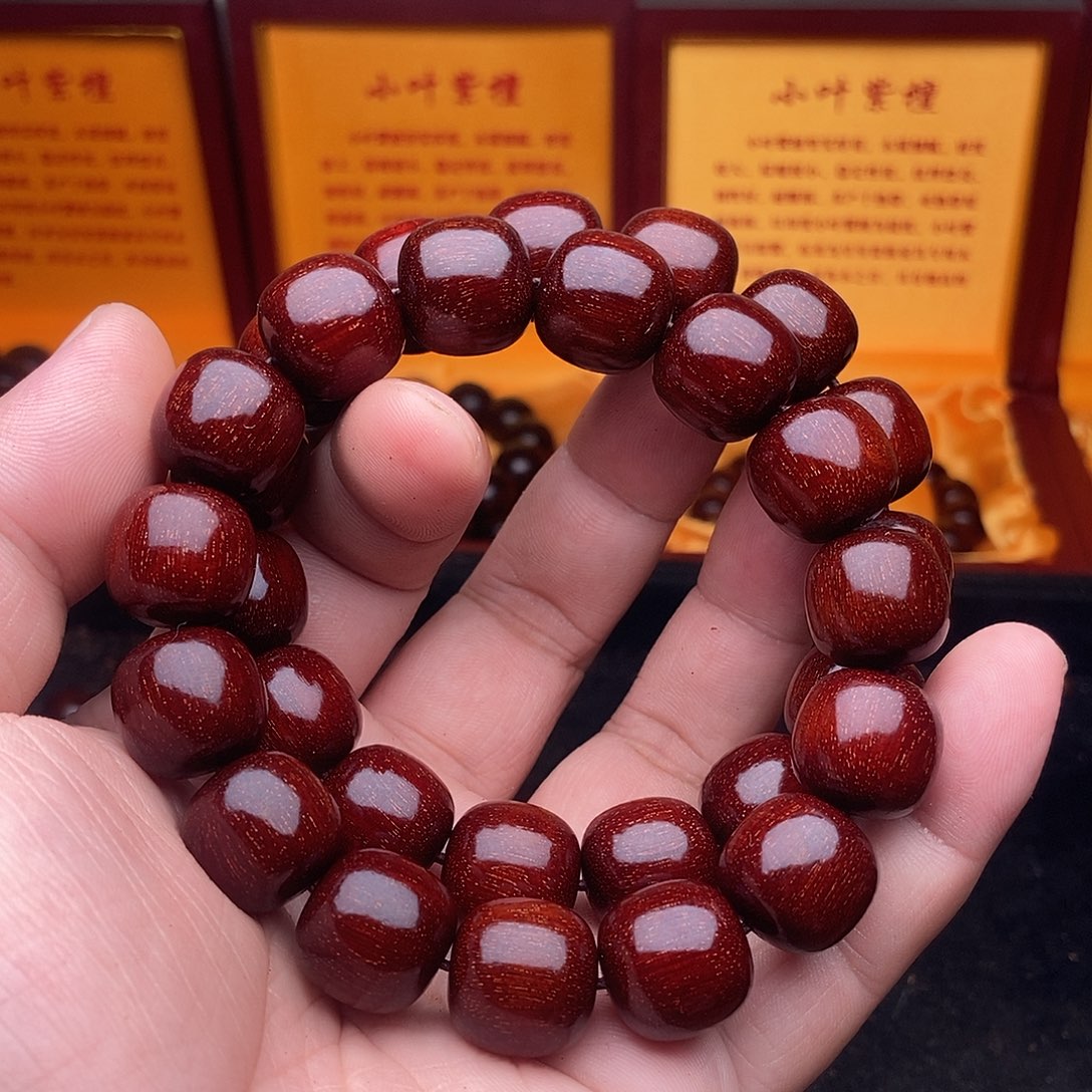 幸***态木印尼金星紫檀1.5老邢108颗爆满真金星老料泥料