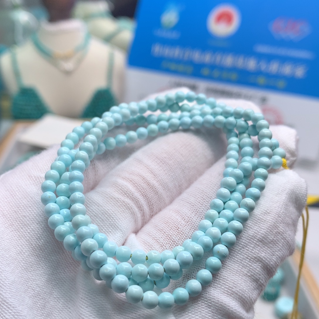 绿松石未镶嵌饰品