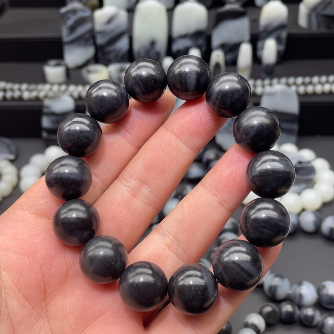 和田玉手串未镶嵌