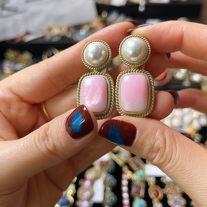 石英石纯铜好看的耳饰