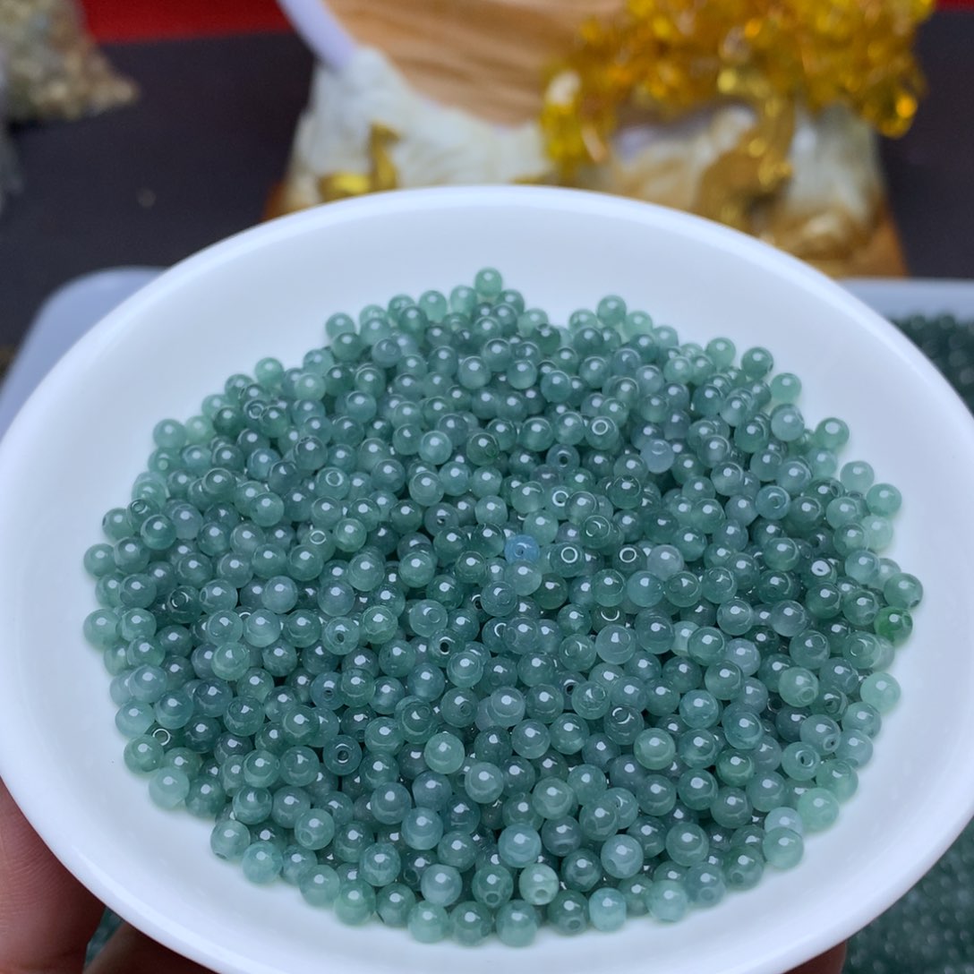 【闪购商品】翡翠手链未镶嵌卡3.5冰透蓝水100个