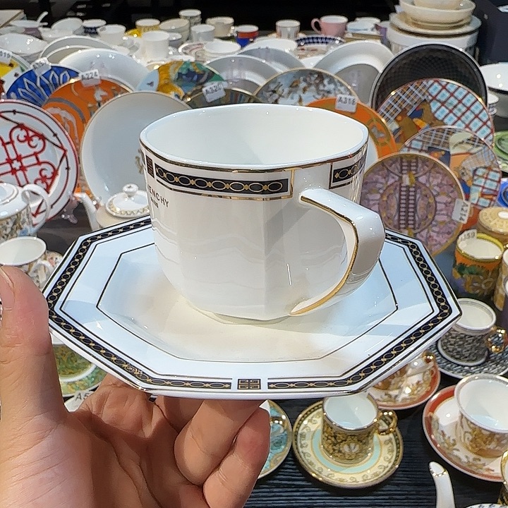 华***3瓷片两杯两杯两碟