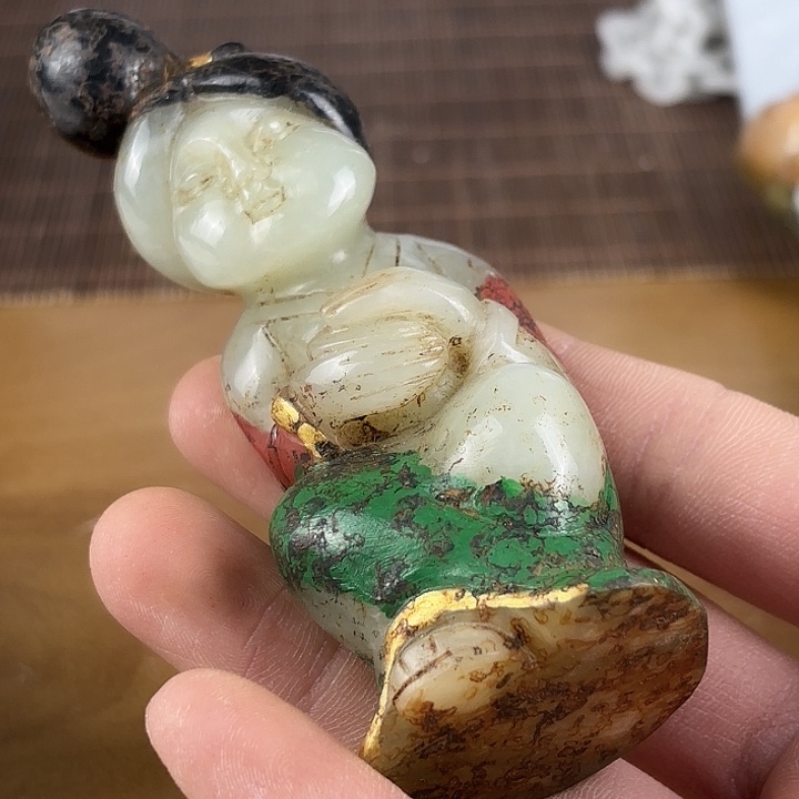 和田玉挂件未镶嵌龙**子