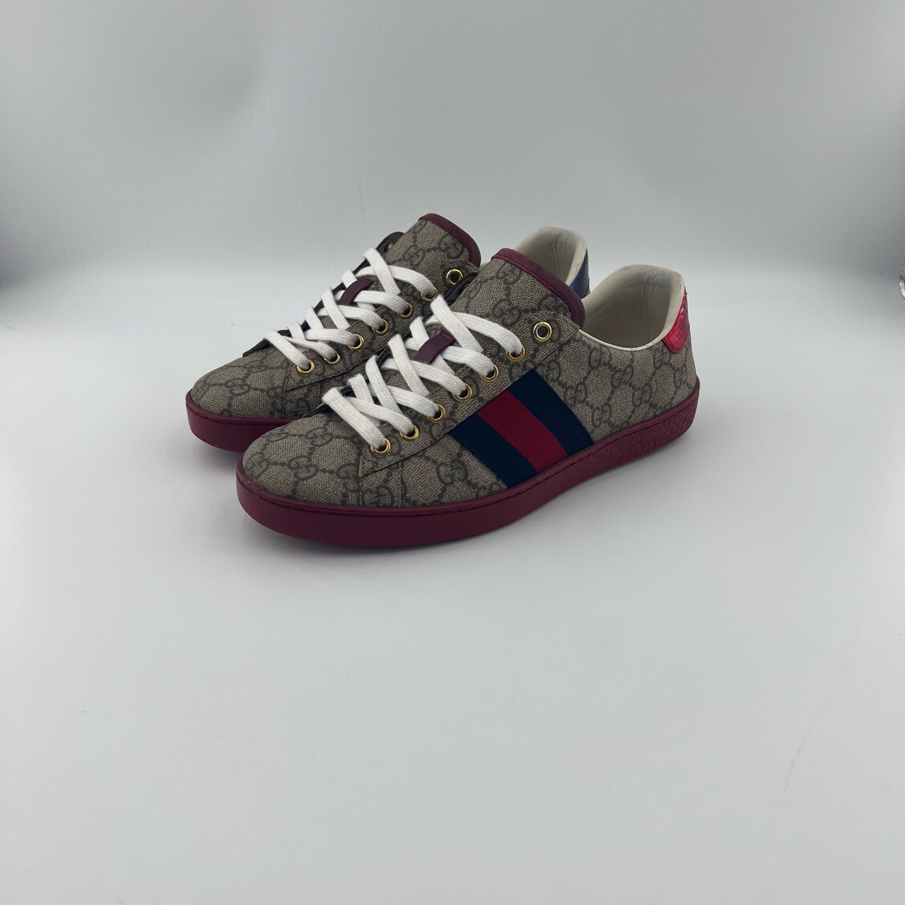 90新 GUCCI/古驰 39.5码/乌木色复古休闲低帮时尚板鞋/12059825