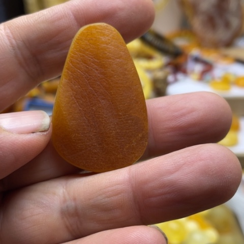 手串植物珀未镶嵌吊坠