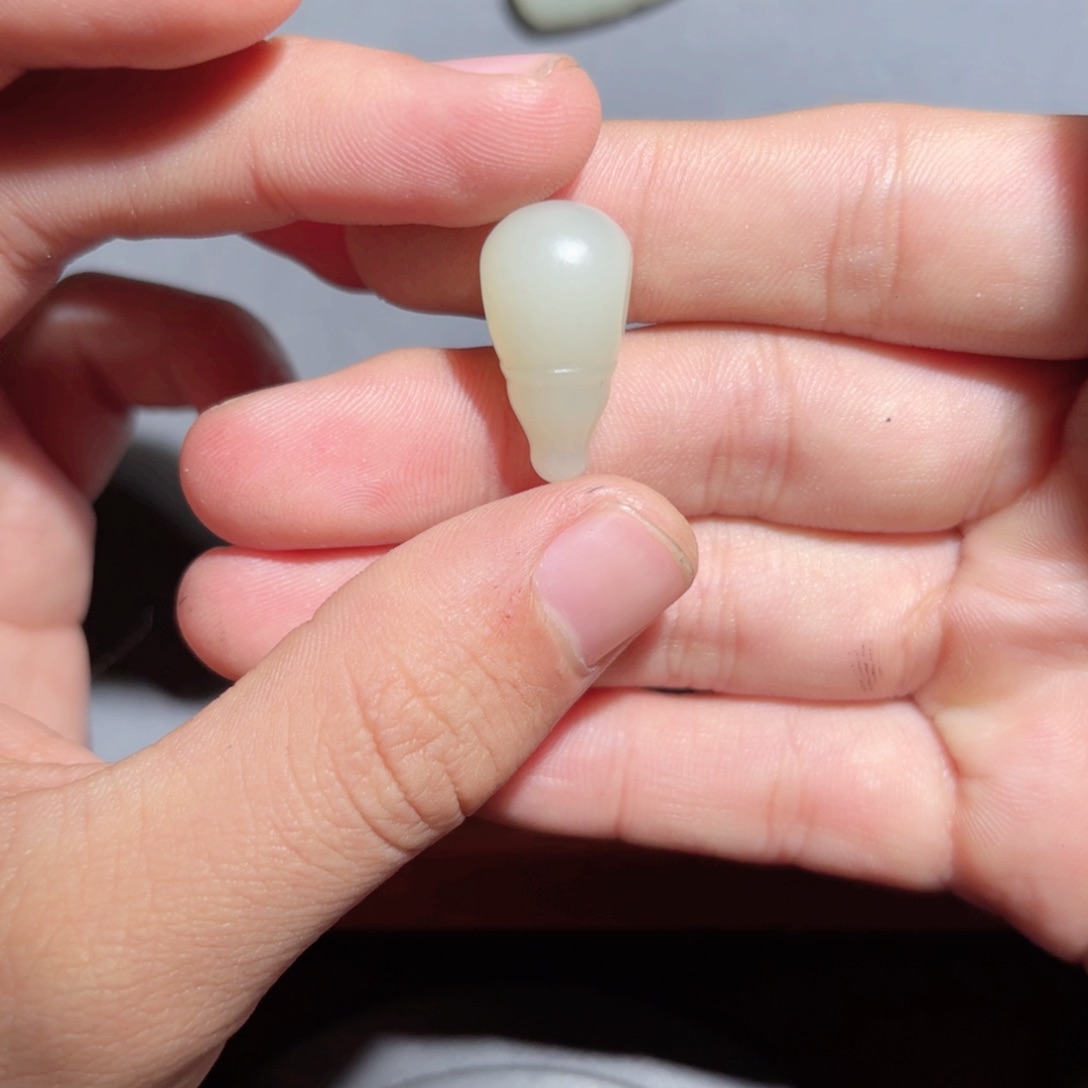 和田玉手链未镶嵌快***子