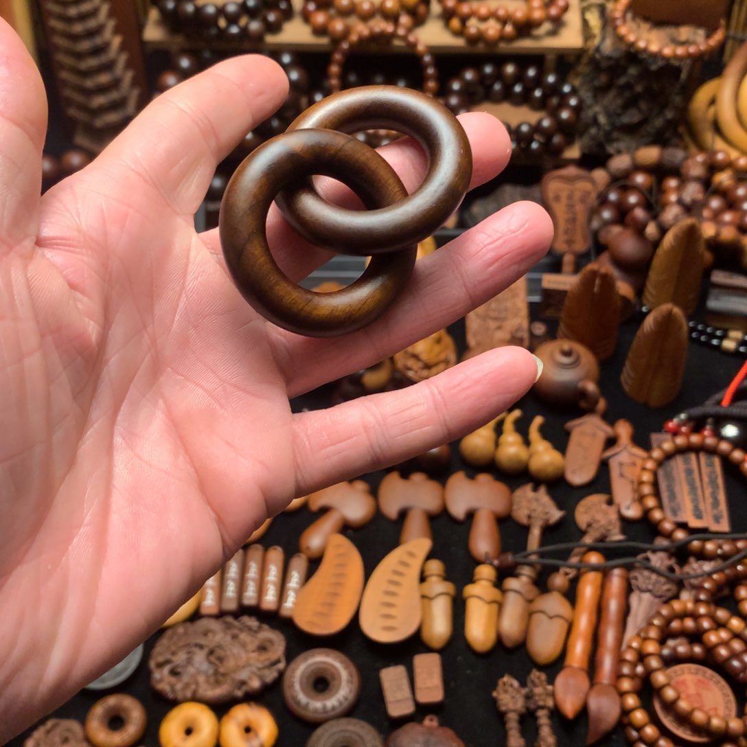 枣木发*?枣木玉化小乾坤圈一物一拍