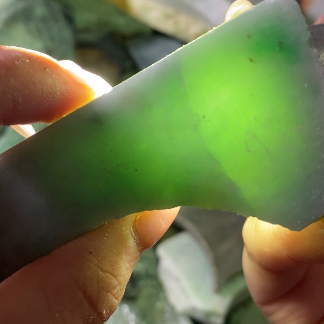 颈饰未镶嵌翡翠天然翡翠