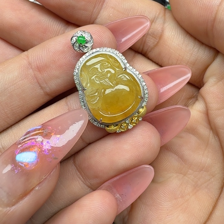 *****颈饰18K金镶嵌翡翠