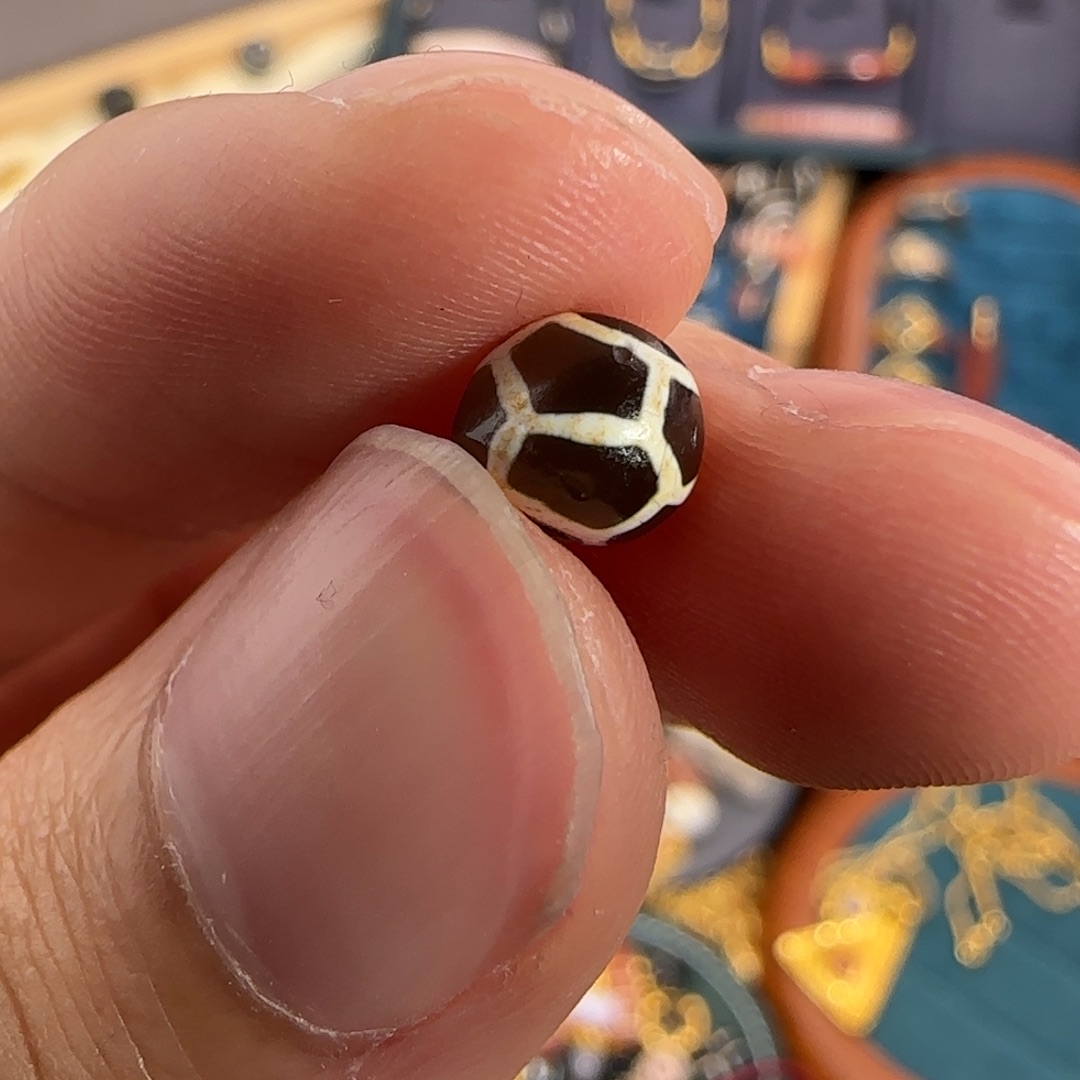 玛瑙/玉髓足球未镶嵌