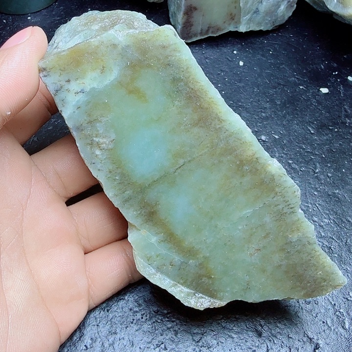 未镶嵌和田玉（糖玉）珠宝奇石