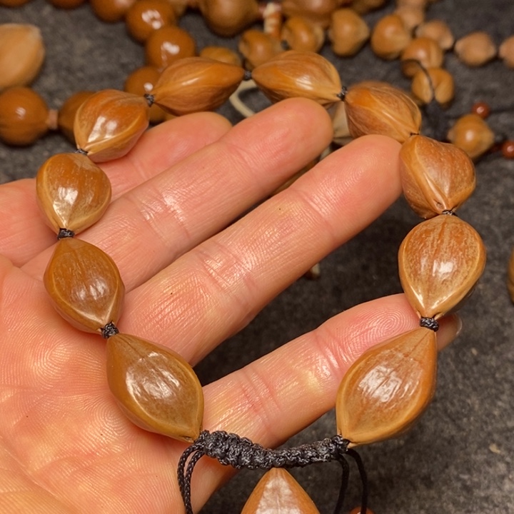 橄榄核手串1.5尺寸6号