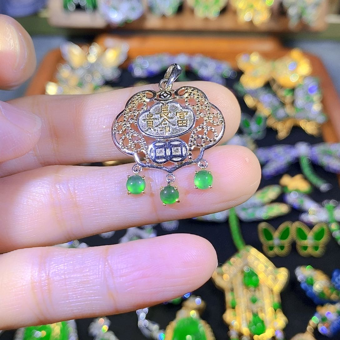 吊坠(不含链)银S925镶嵌翡翠