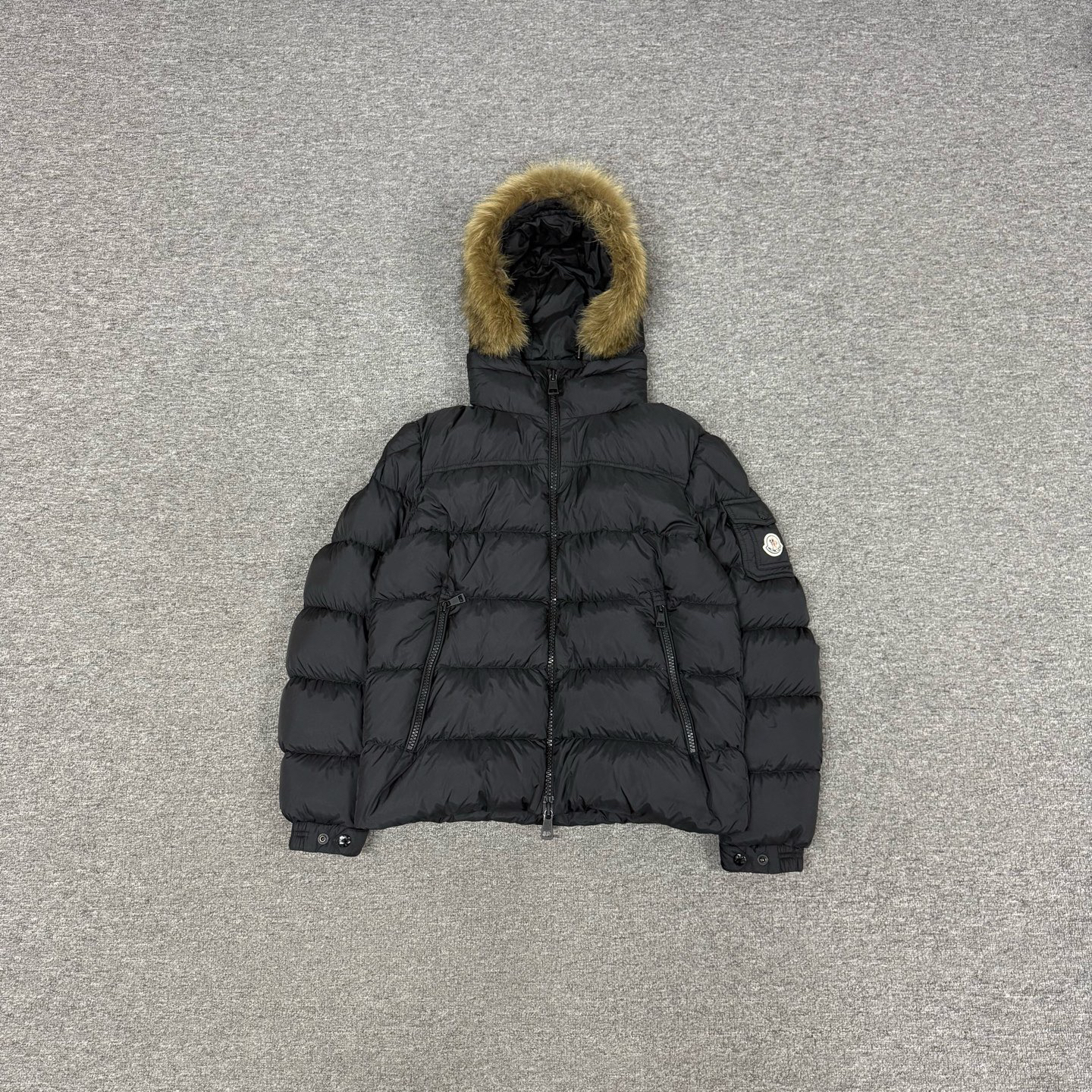 99新 AMIPARIS 蒙口 毛领羽绒服1码