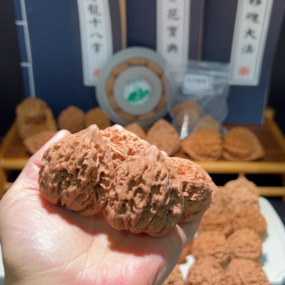 把件文玩核桃夔龙陪嫁虎侯