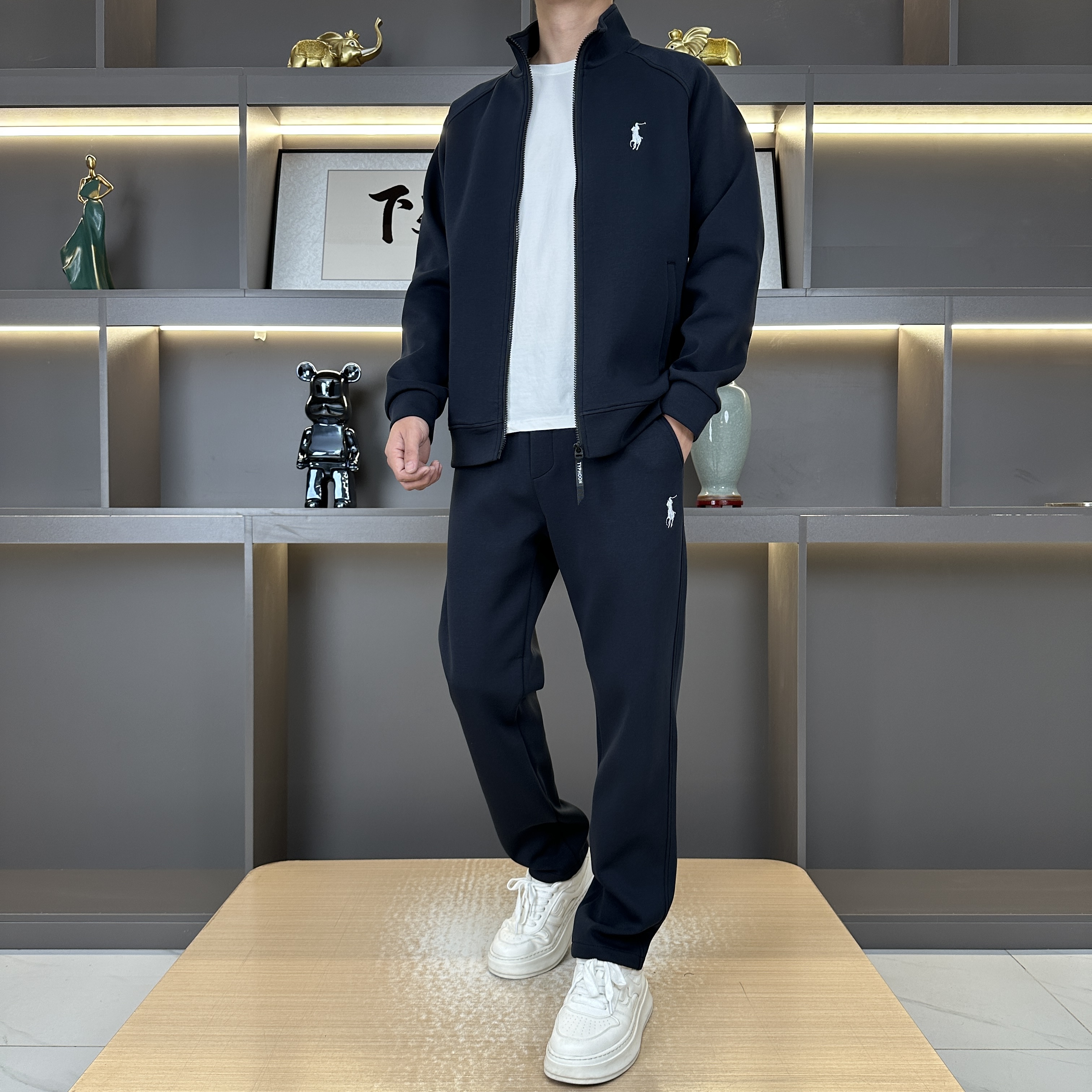 潮款套装秋季新款男士休闲运动立领套装两件套8012