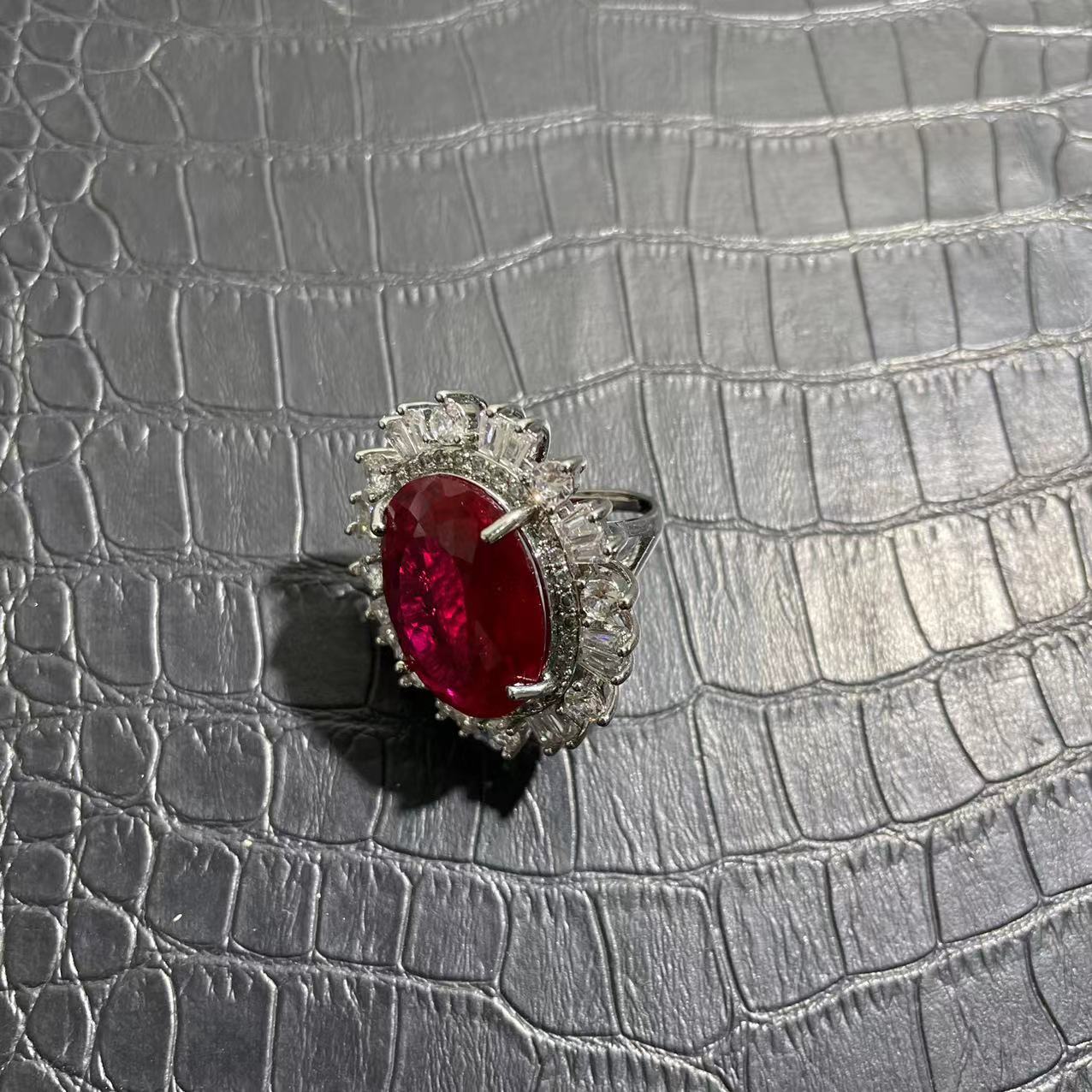 【高端定制】多样性发一件时尚设计戒指TZSS-1752