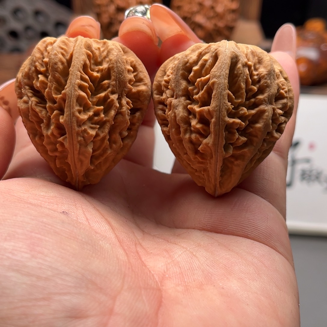 文玩核桃把件关东木子家楸大胖65