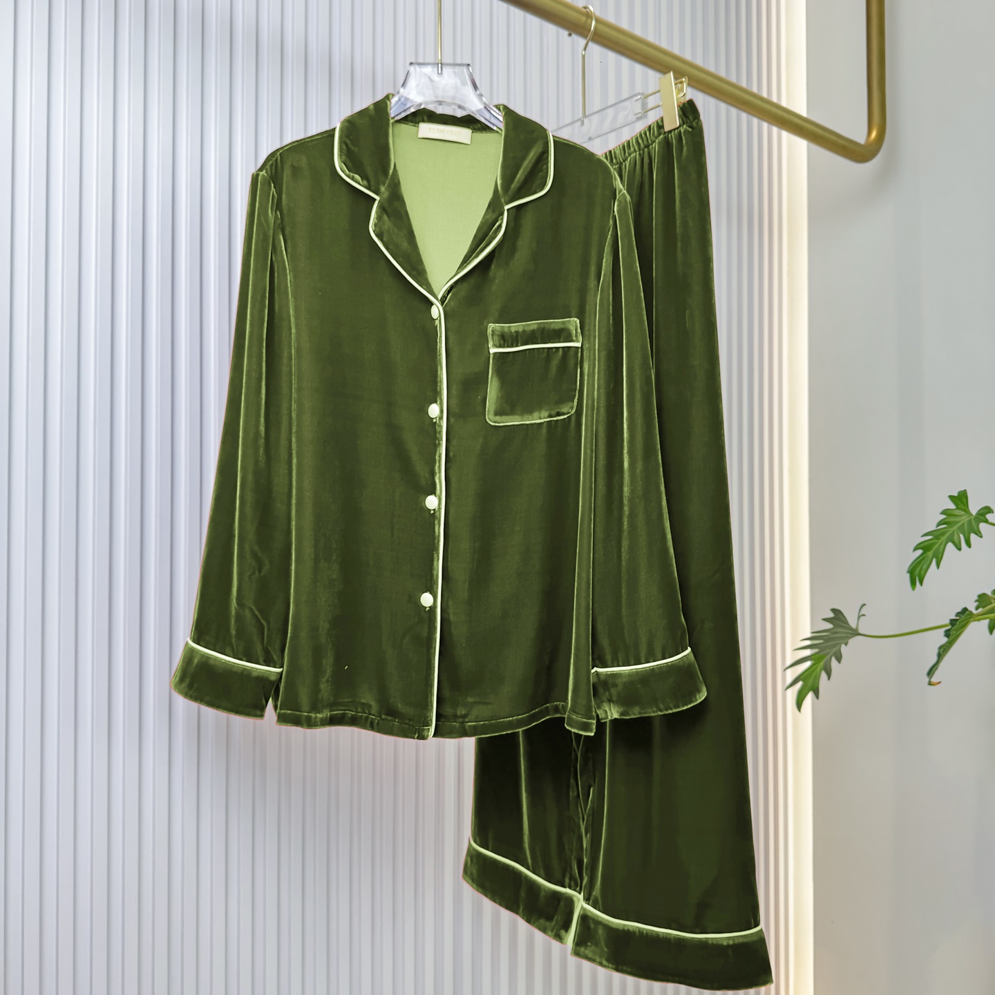 新款女士秋季加绒真丝丝绒睡衣两件套保暖舒适开衫套装850111411