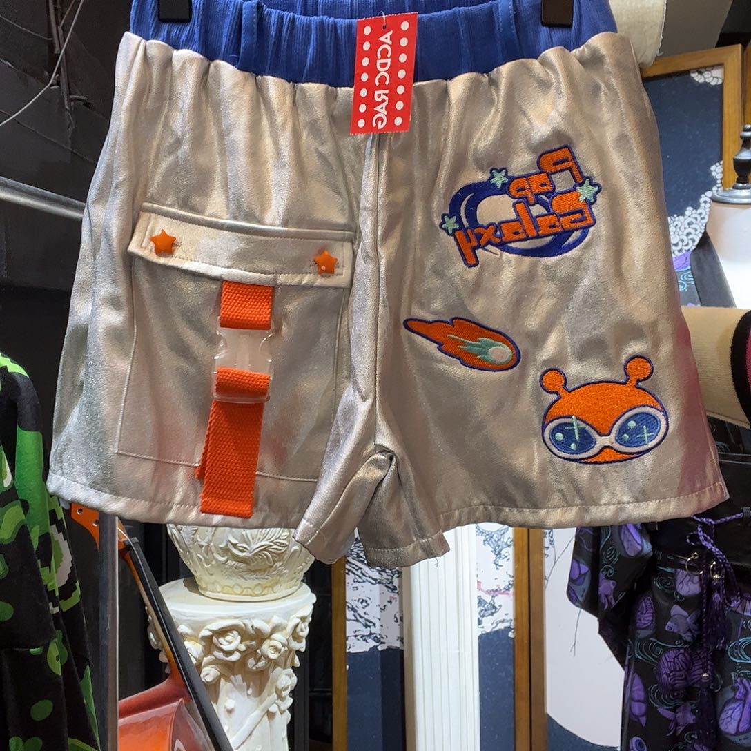 三醋酯纤维银色外星人