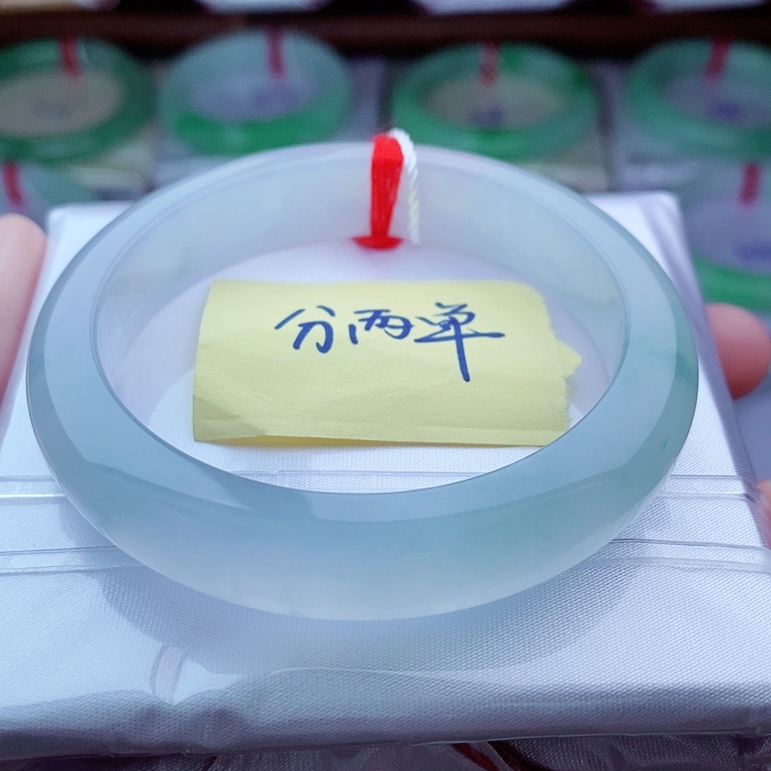 翡翠手镯未镶嵌仙****i0639-51圈口 59800