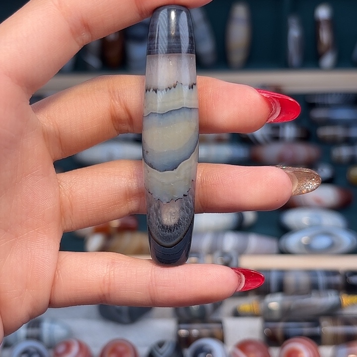 河***花玛瑙/玉髓合金珠宝奇石