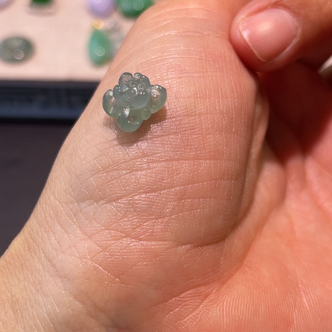 鸭***梦定制翡翠未镶嵌花