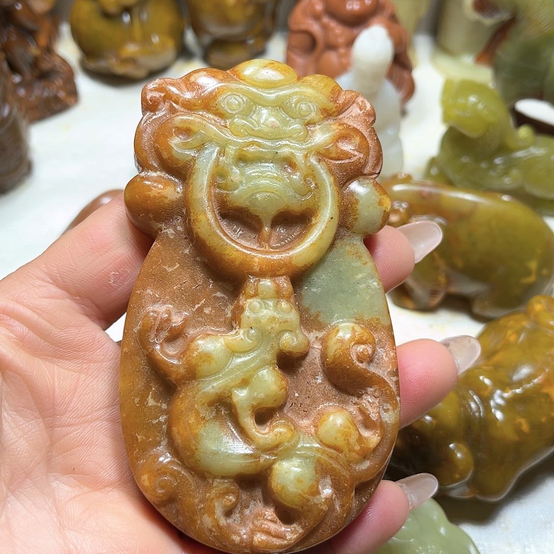 白玉菩提吊坠白玉菩提吊坠