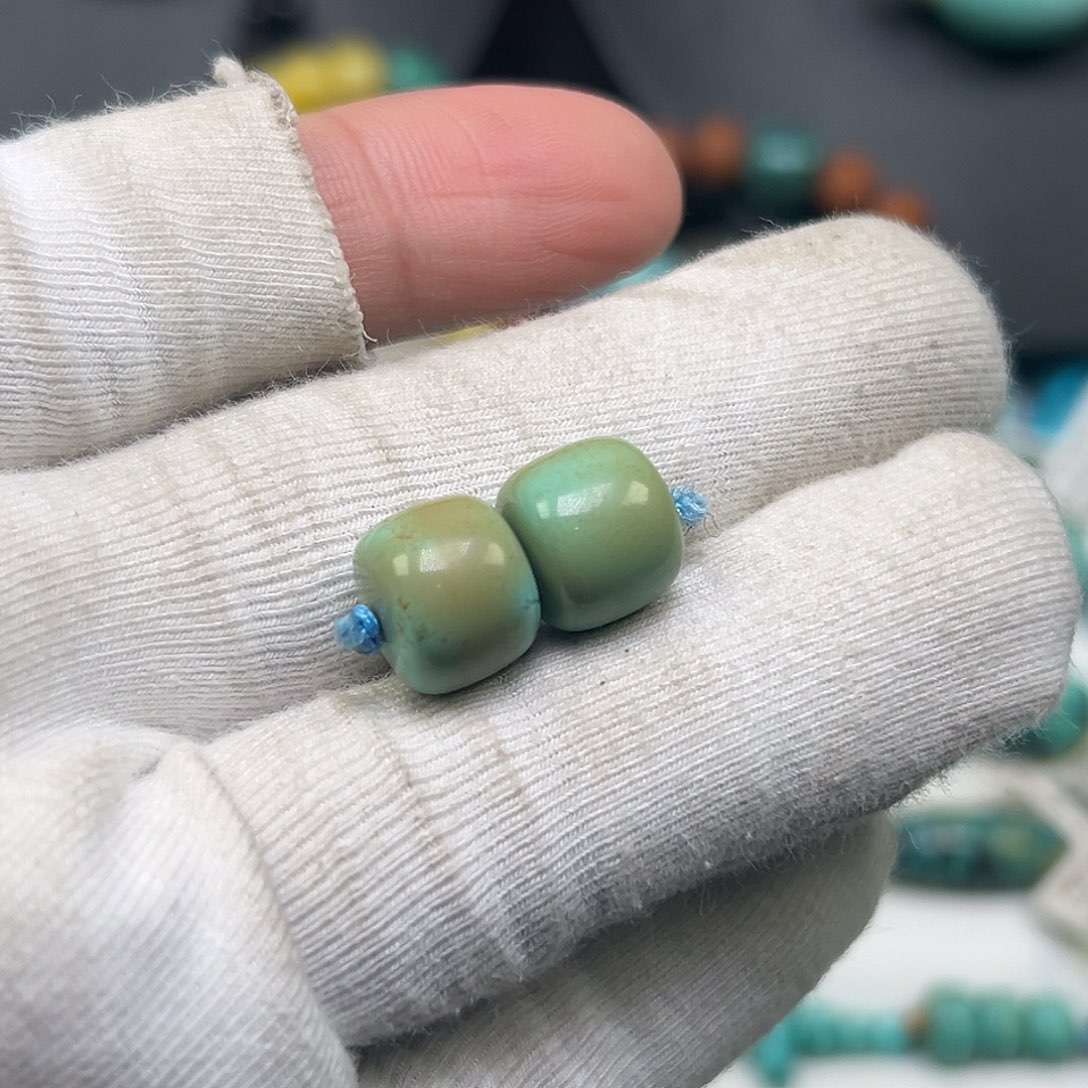 绿松石珠宝奇石未镶嵌聖**.