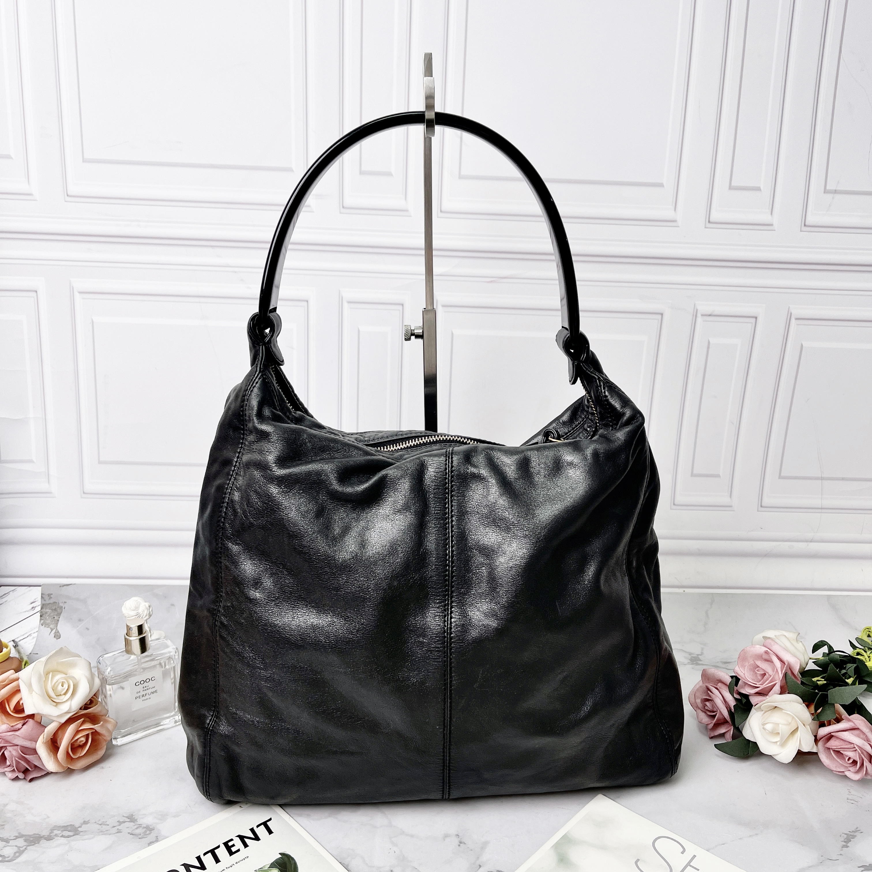 95新 Chanel/香奈儿 CHANEL/香奈儿亚克力手提hobo单肩包腋下包