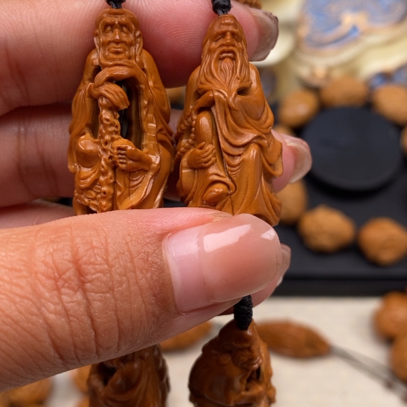 【闪购商品】橄榄核吊坠橄榄手工雕刻工艺