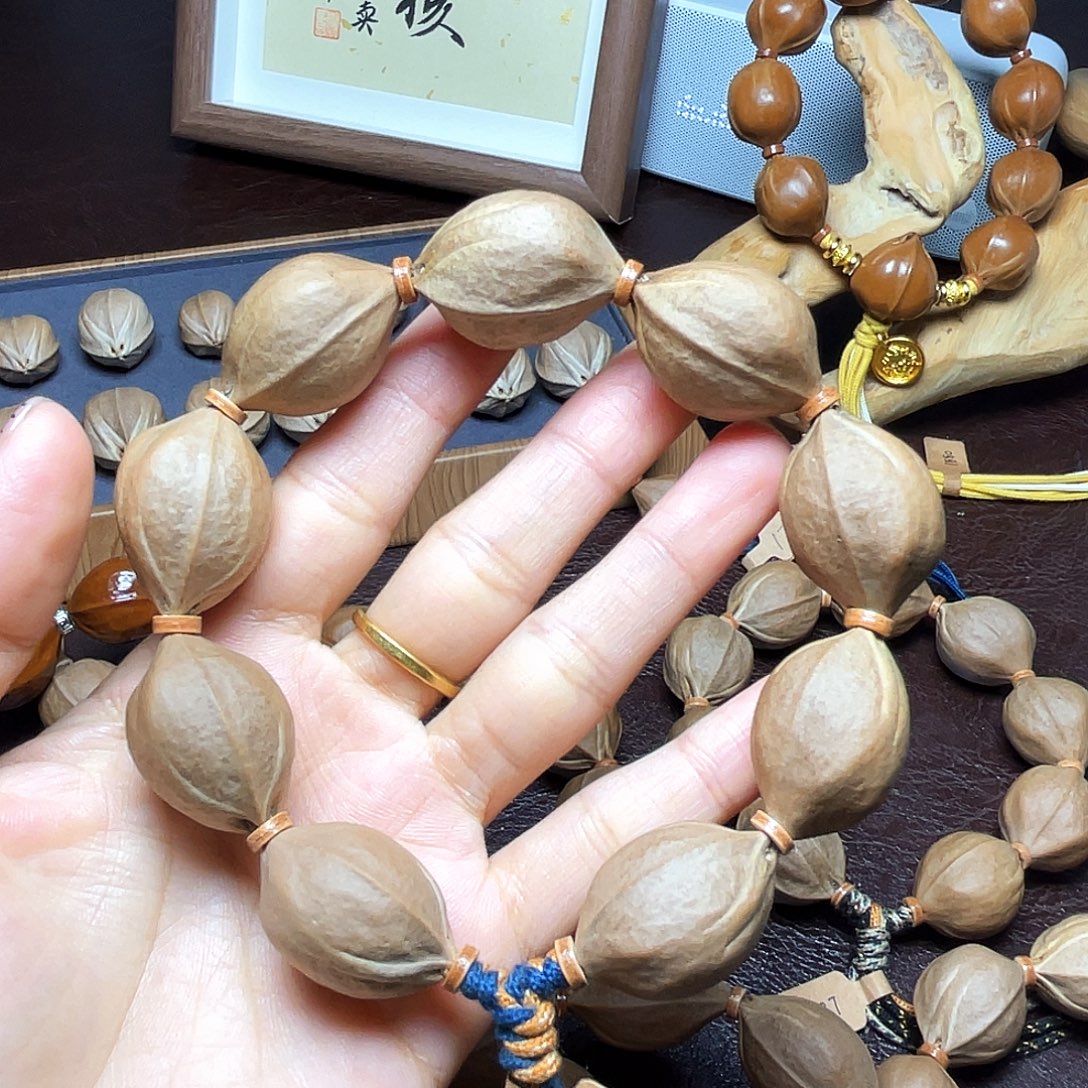 M***M手串橄榄核梅林铁核20*28