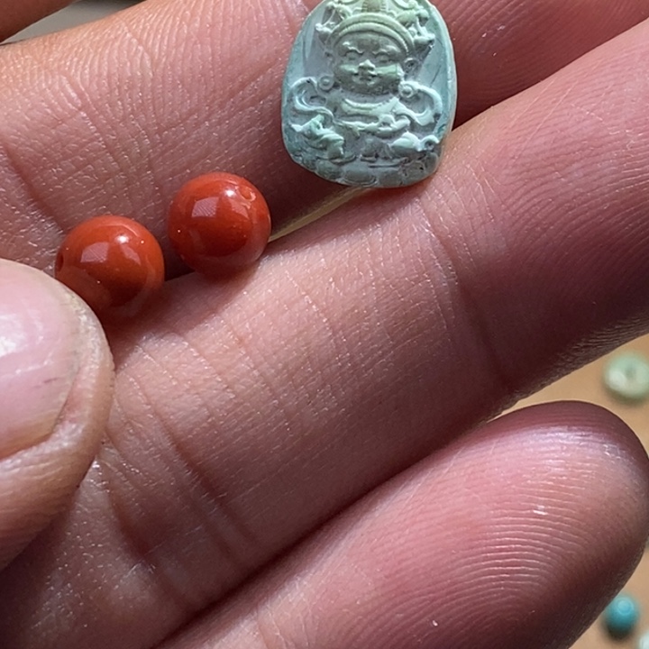 南红玛瑙手链未镶嵌