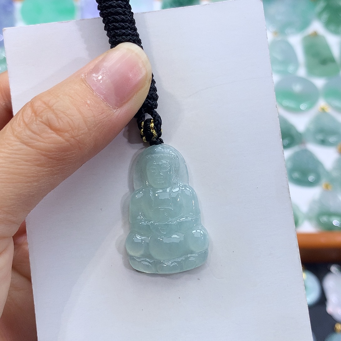 翡翠未镶嵌颈饰翡翠吊坠