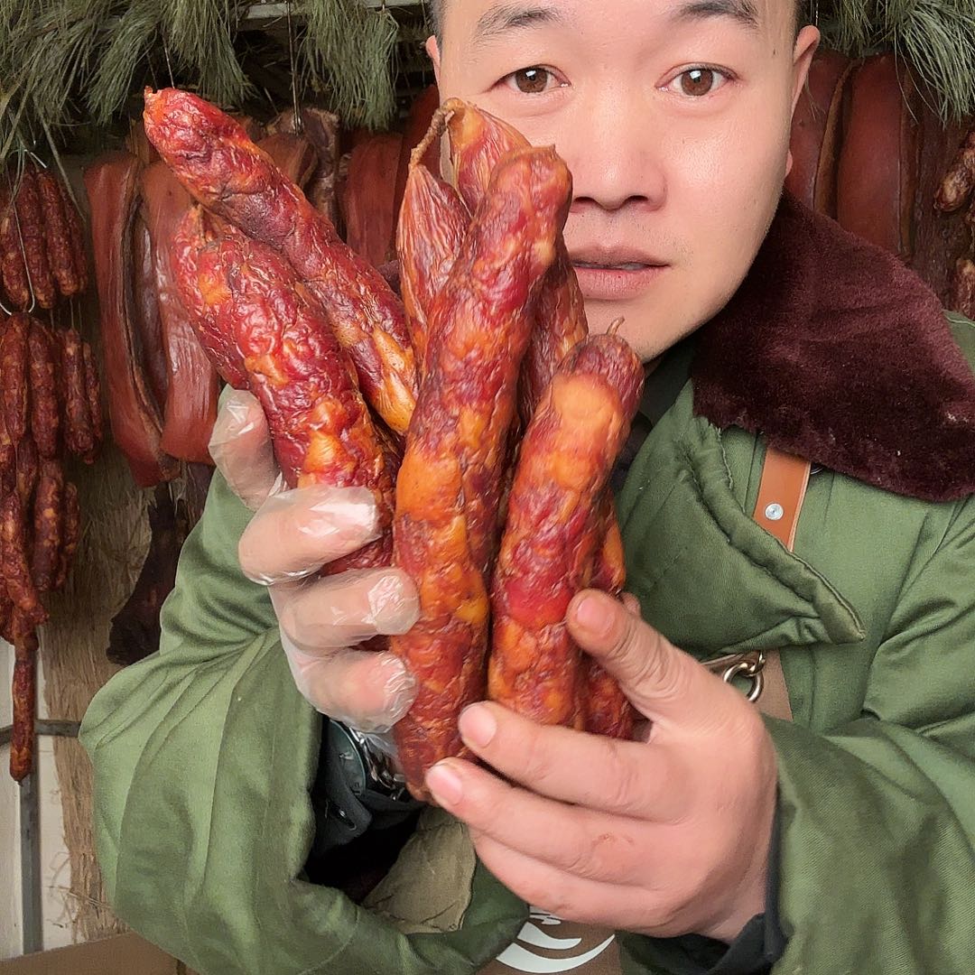 1.7 斤贵州腊肉五花肉后腿