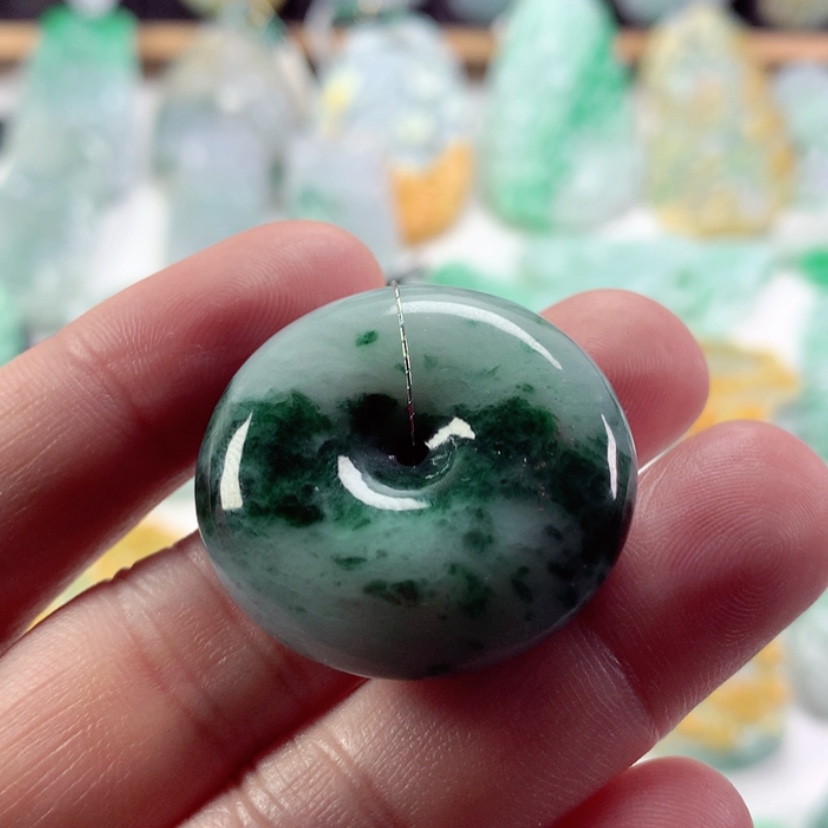 【闪购商品】翡翠吊坠(不含链)未镶嵌