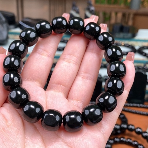 和田玉手链未镶嵌凌*杰