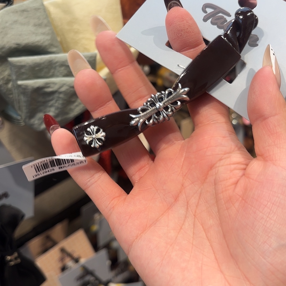 布艺铁合金克克香蕉夹